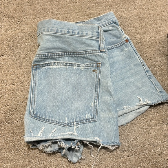 Madewell Relaxed Denim Cutoff Shorts - Picture 2 of 8